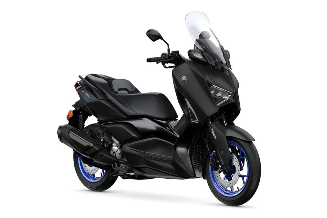 X-MAX 2026